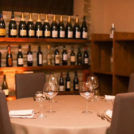 Lussana Hotel 3*