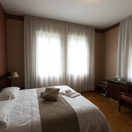 호텔 Lussana 테올로