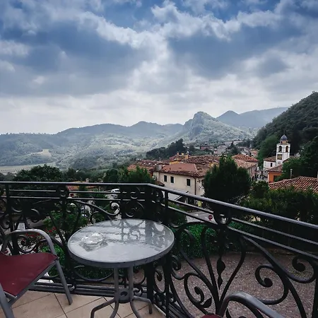 Hotel Lussana 3*