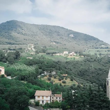 Lussana Hotel